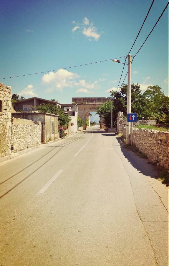 Apartmani Mersol Nin Exterior foto